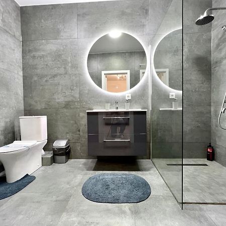 Apartpoltava Жк "Пилипа Орлика,26" Business Апартаменти З Неймовірною Панорамою - Led Дзеркало -Тропічний Душ Exteriör bild
