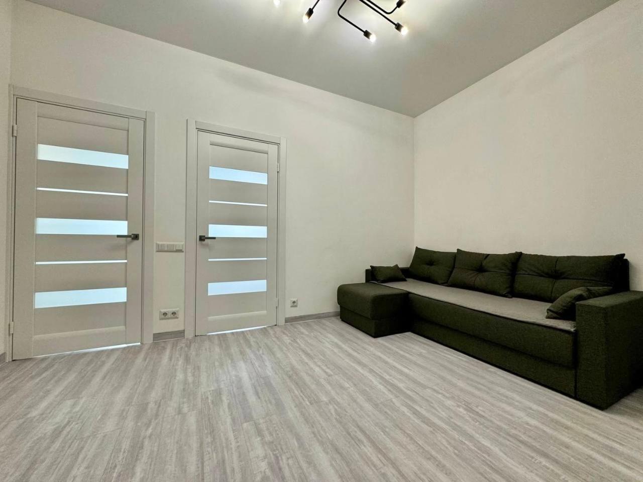 Apartpoltava Жк "Пилипа Орлика,26" Business Апартаменти З Неймовірною Панорамою - Led Дзеркало -Тропічний Душ Exteriör bild